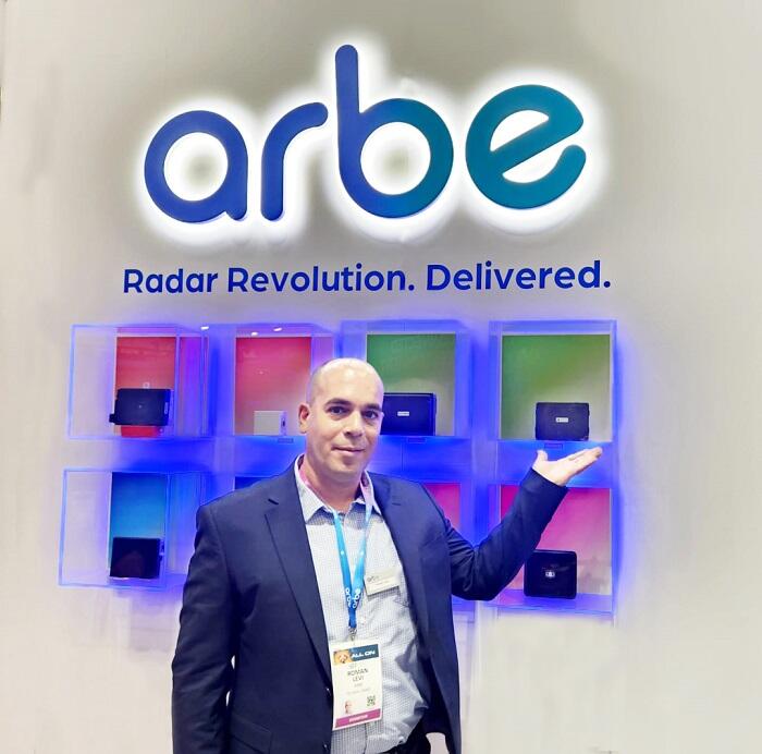 经纬恒润4D成像毫米波雷达亮相 CES 2024的图1